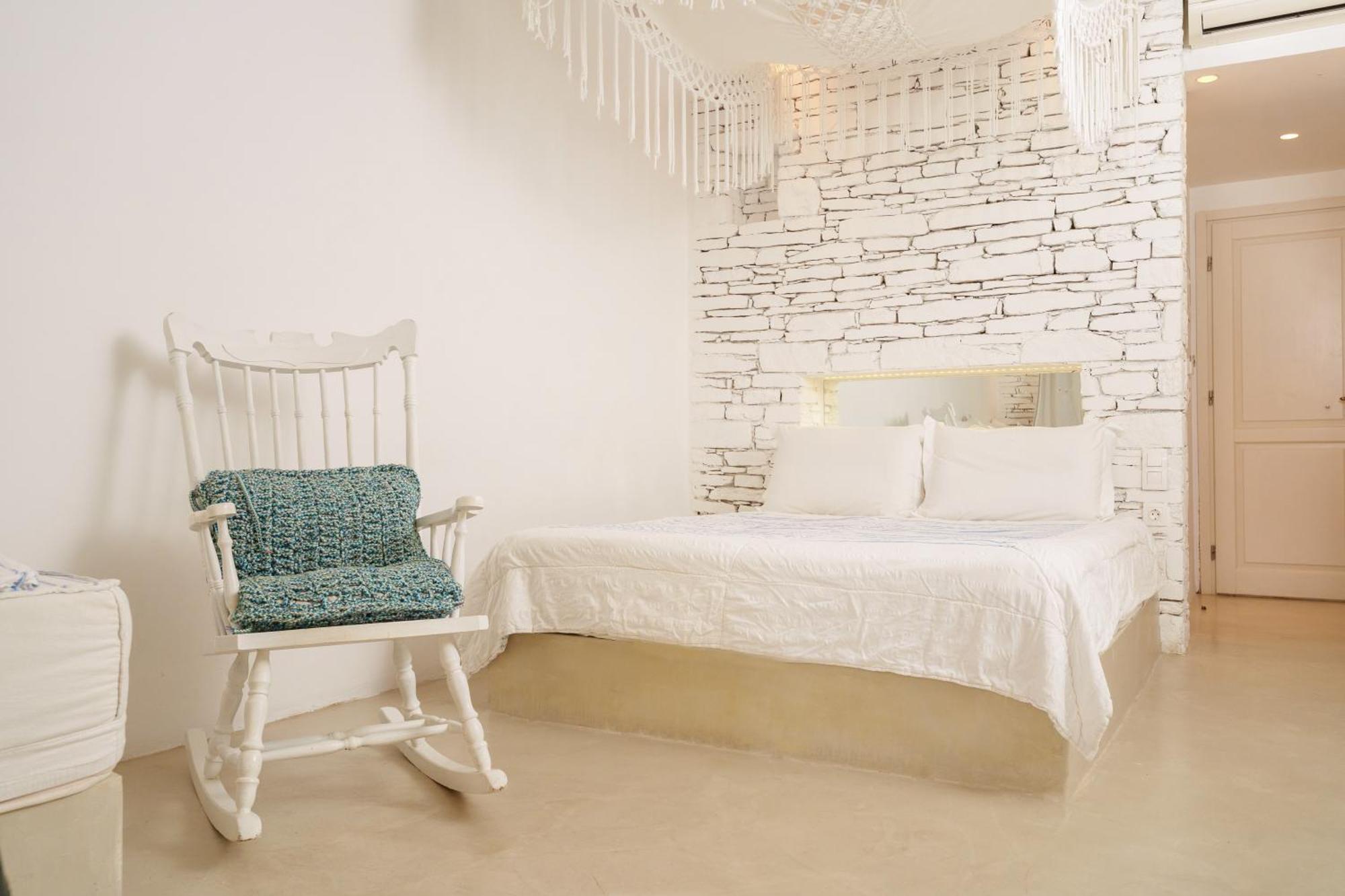 Levantes Ios Boutique Hotel Mylopotas Exterior photo