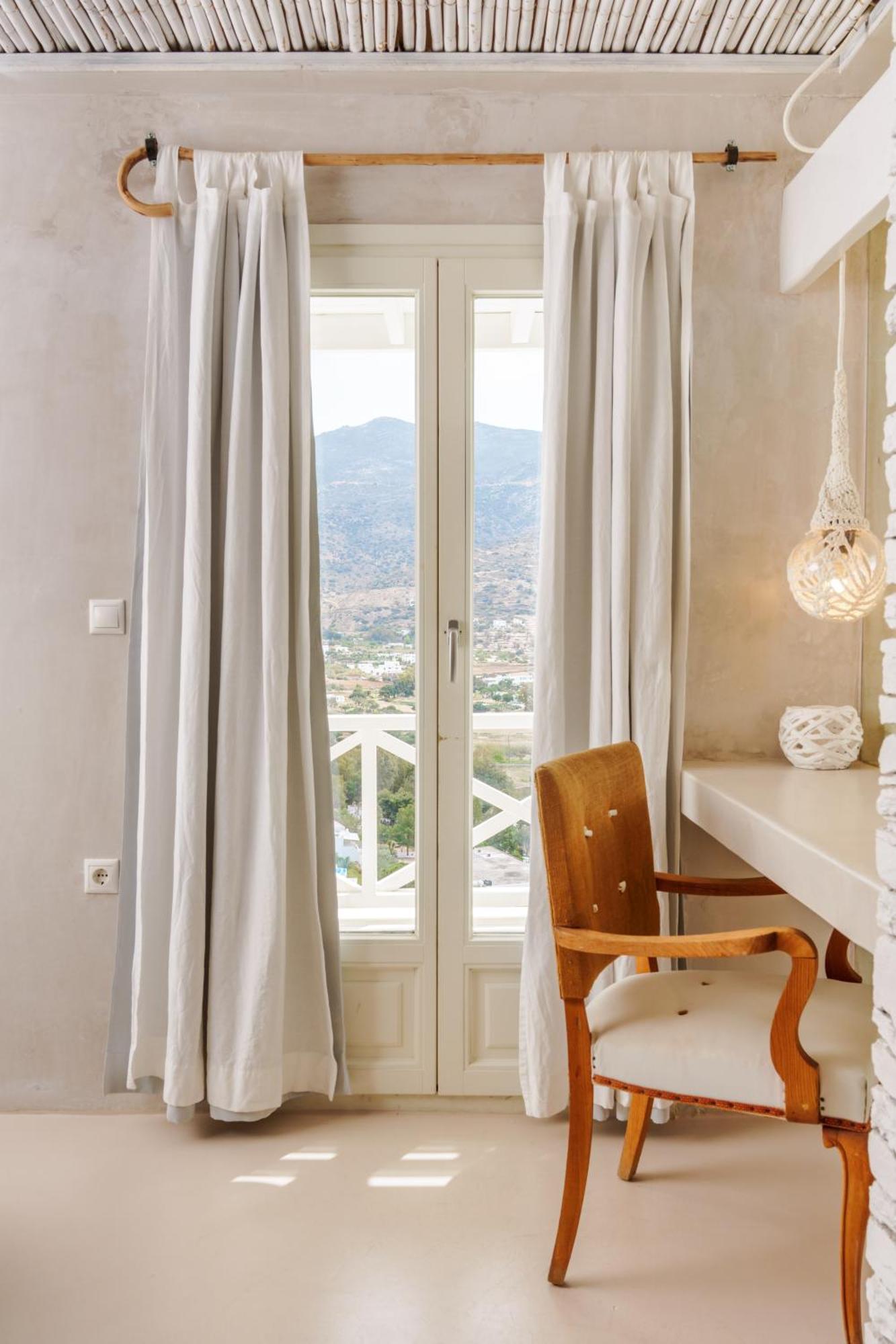 Levantes Ios Boutique Hotel Mylopotas Exterior photo